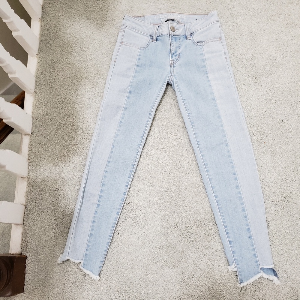 Color block ankle jean with uneven hem